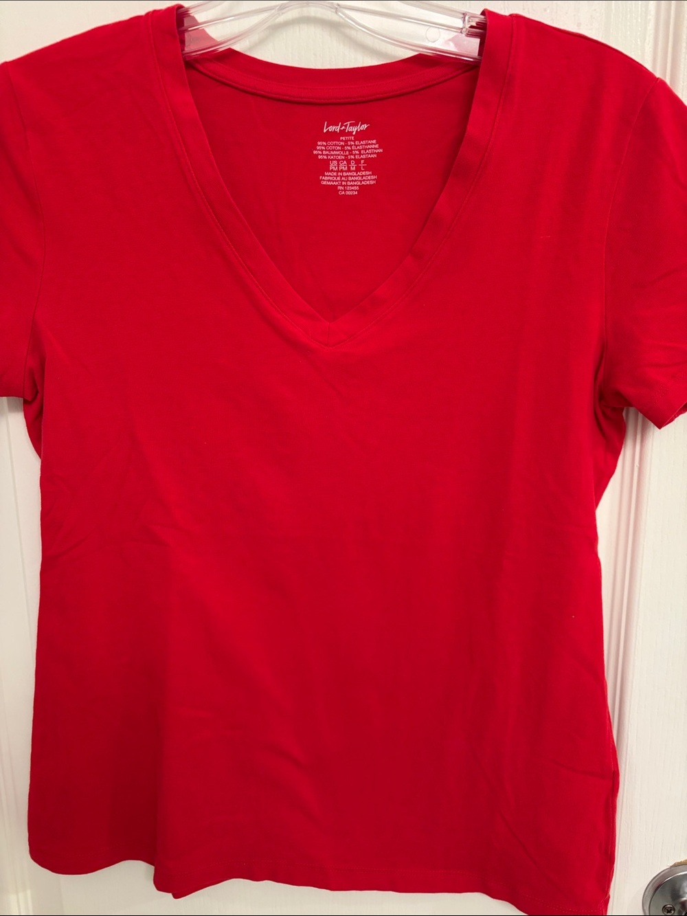 Lord & Taylor Bright Red V-Neck Short Sleeve Tee